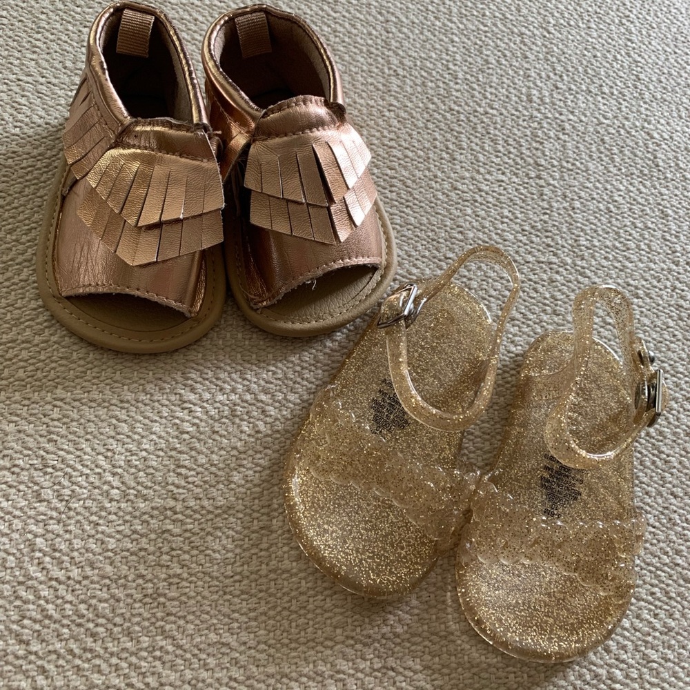Selling 2 pairs of Baby Girl Sandals  LIKE NEW